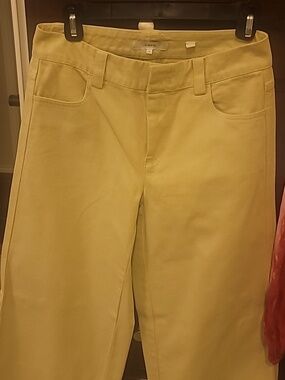 NWOT Vince Wide-Leg Pants in Soft Yellow Size 2